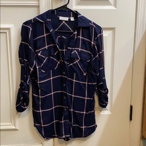 New York and Co roll tab sleeve blouse